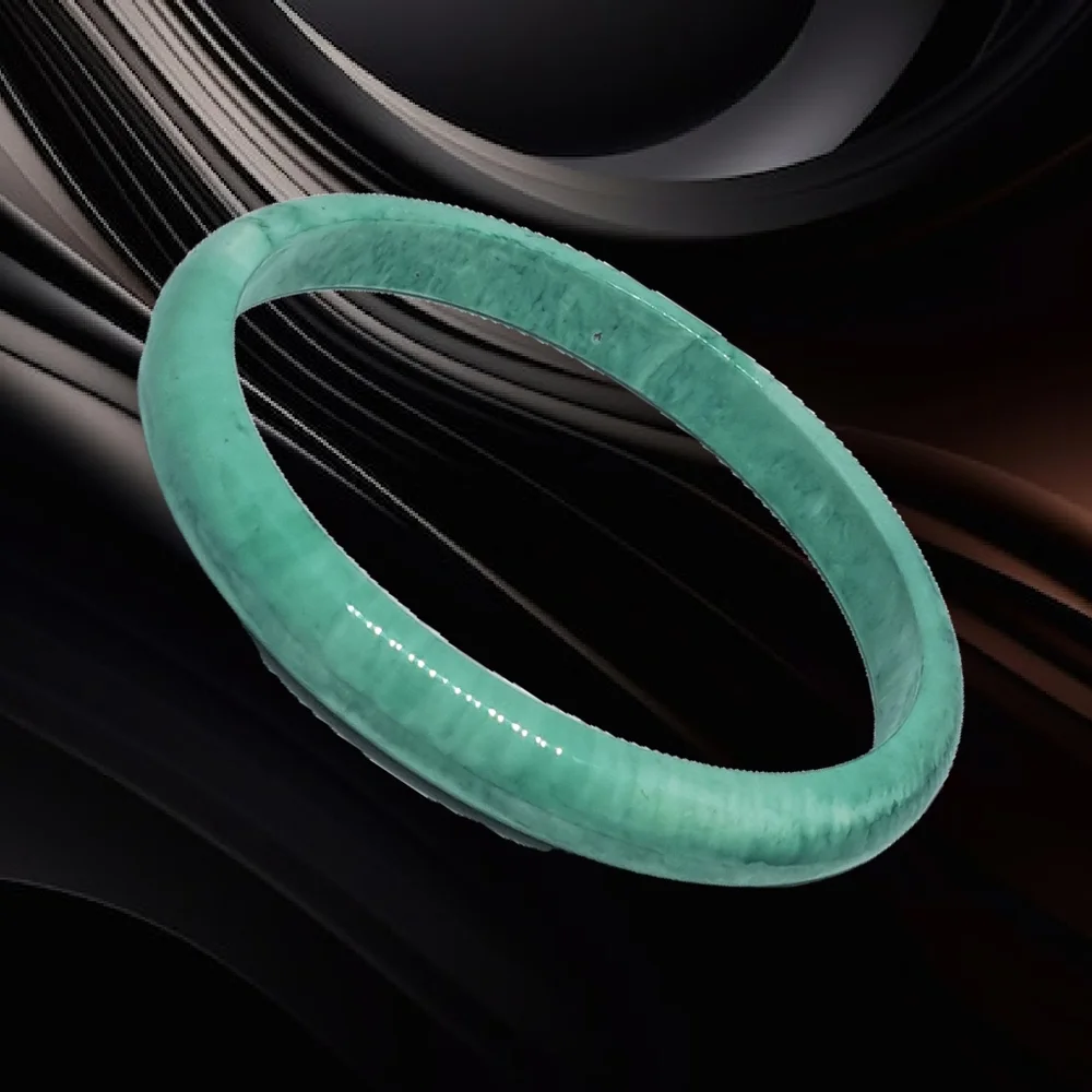 🎄10/$20.  Green Faux Marble Bangle Bracelet